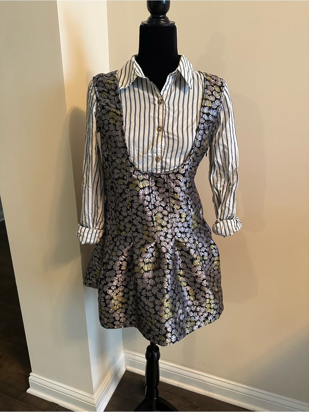 Anthropologie  Tulip Mini dress Size XS